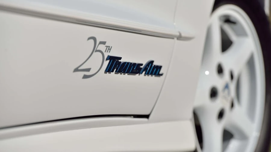 1994 Pontiac Firebird Trans Am 4th Gen - Image 10 of 27