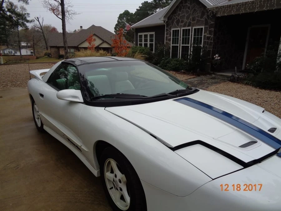 1994 Pontiac Firebird Trans Am 4th Gen - Image 11 of 12