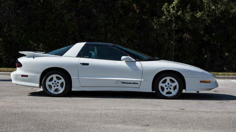 1994 Pontiac Firebird Trans Am 4th Gen - Image 2 of 12