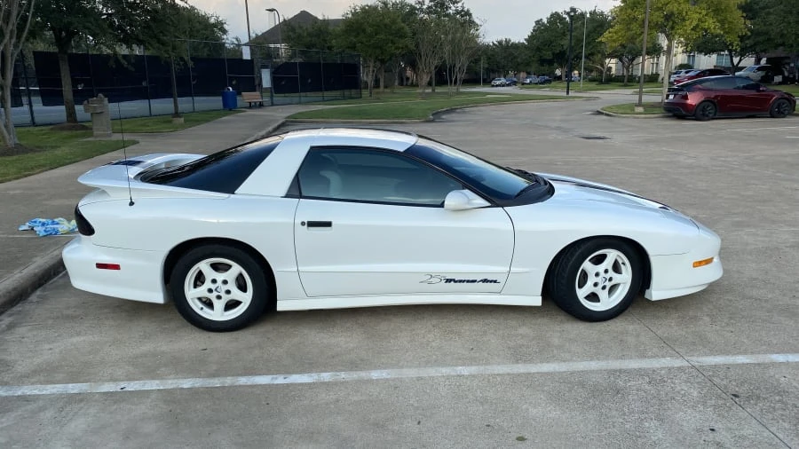 1994 Pontiac Firebird Trans Am 4th Gen - Image 6 of 30