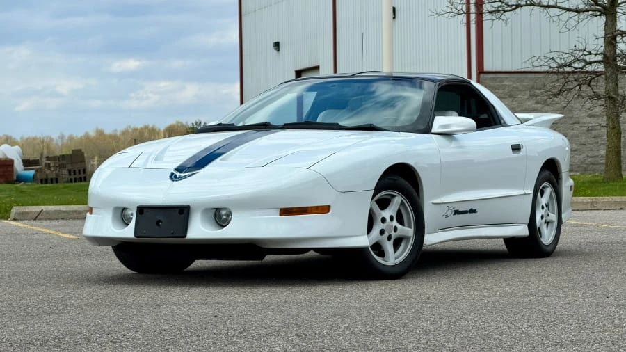 1994 Pontiac Firebird Trans Am 4th Gen - Image 12 of 29