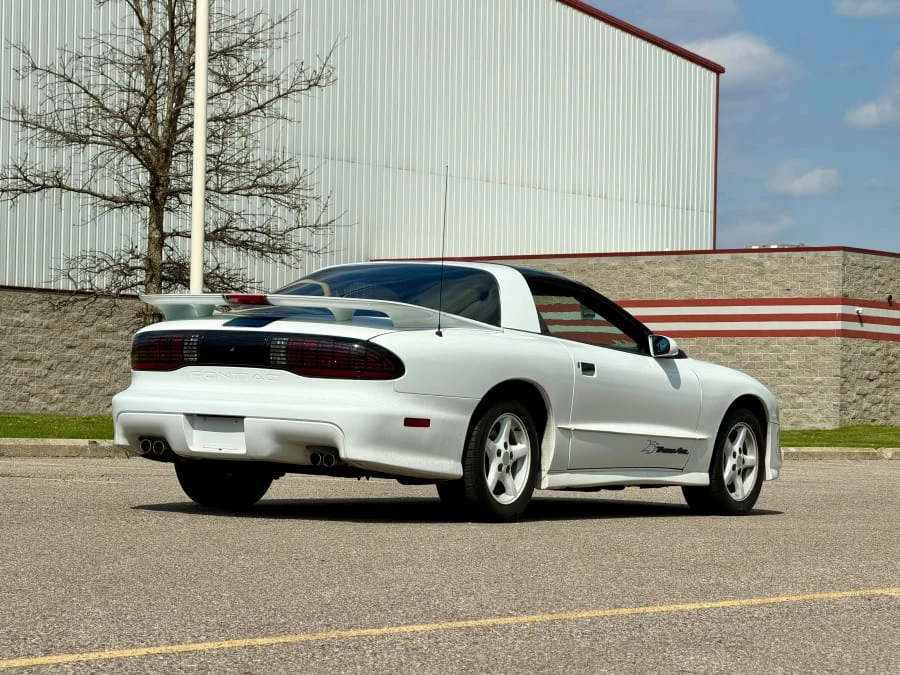 1994 Pontiac Firebird Trans Am 4th Gen - Image 3 of 29