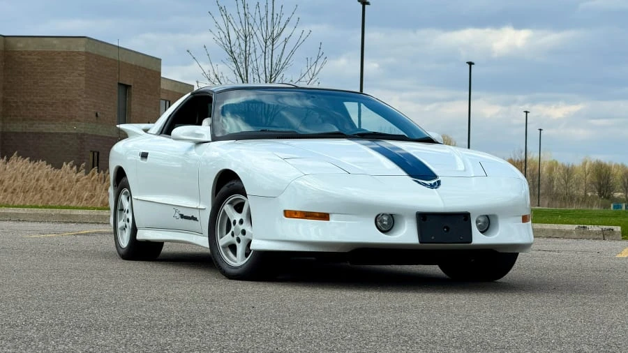 1994 Pontiac Firebird Trans Am 4th Gen - Image 15 of 29