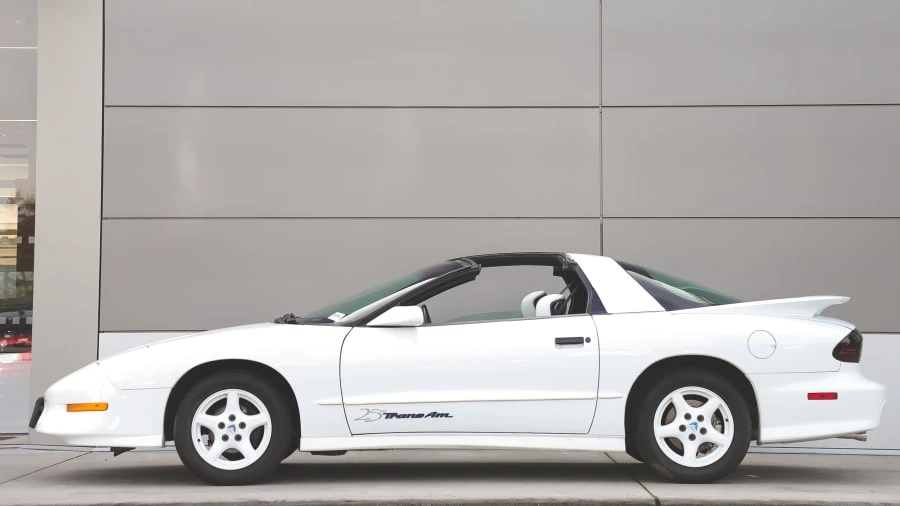 1994 Pontiac Firebird Trans Am 4th Gen - Image 2 of 31