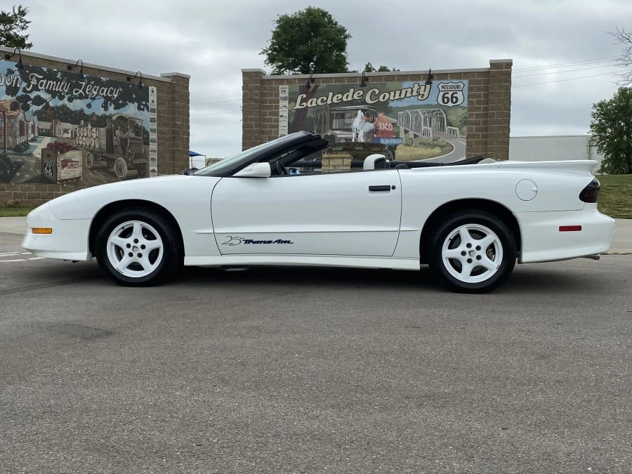 1994 Pontiac Firebird Trans Am 4th Gen - Image 2 of 10