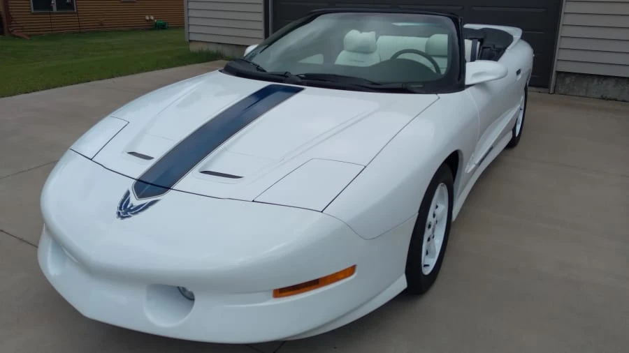 1994 Pontiac Firebird Trans Am 4th Gen - Image 5 of 15