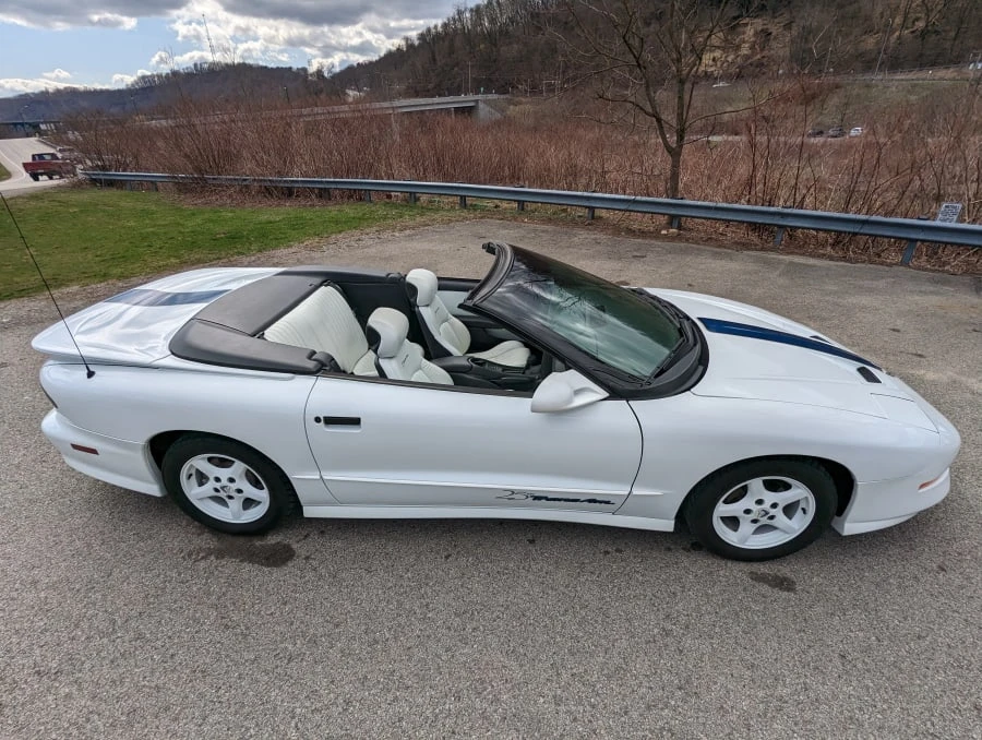 1994 Pontiac Firebird Trans Am 4th Gen - Image 29 of 31