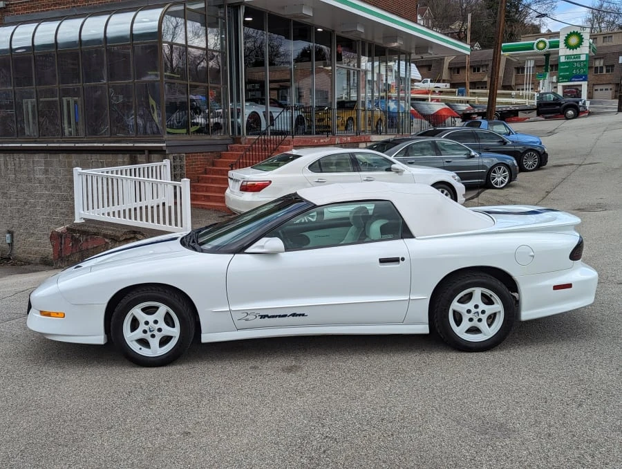 1994 Pontiac Firebird Trans Am 4th Gen - Image 12 of 31