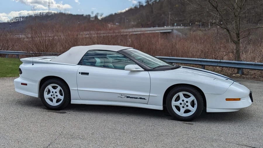 1994 Pontiac Firebird Trans Am 4th Gen - Image 2 of 31