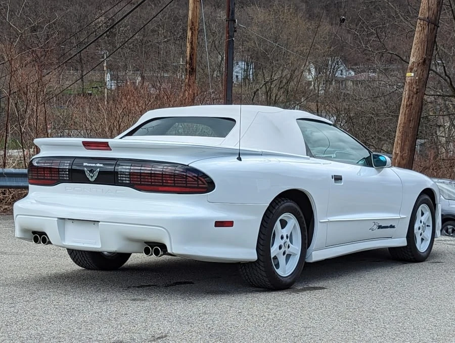 1994 Pontiac Firebird Trans Am 4th Gen - Image 3 of 31