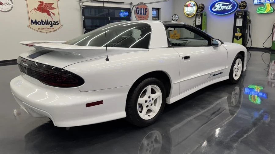 1994 Pontiac Firebird Trans Am 4th Gen - Image 3 of 8