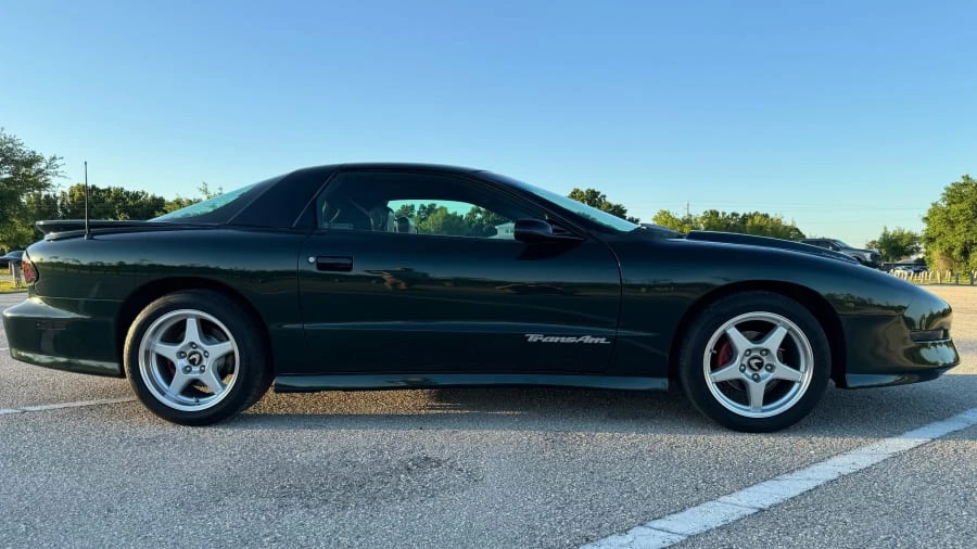 1994 Pontiac Firebird Trans Am 4th Gen - Image 2 of 12