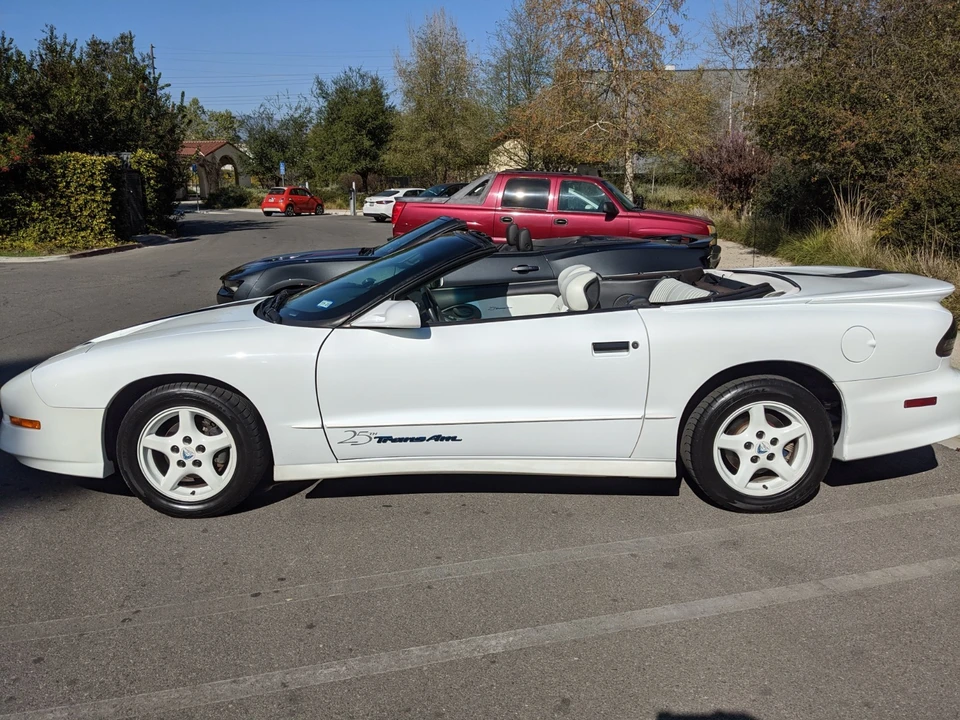 1994 Pontiac Firebird Trans Am 4th Gen - Image 2 of 11