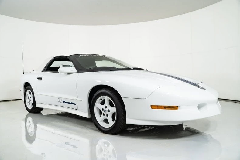 1994 Pontiac Firebird Trans Am 4th Gen - Image 16 of 31
