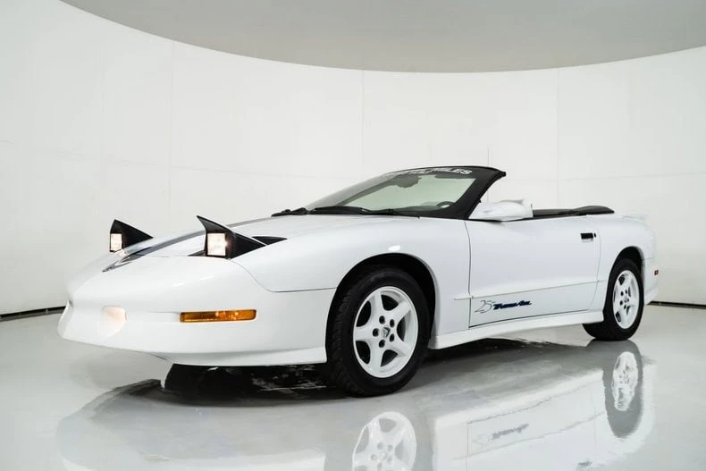 1994 Pontiac Firebird Trans Am 4th Gen - Image 7 of 31