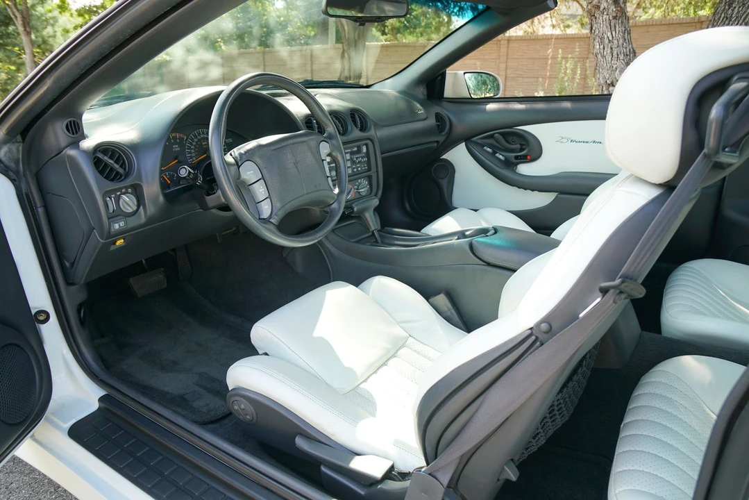 1994 Pontiac Firebird Trans Am 4th Gen - Image 5 of 31