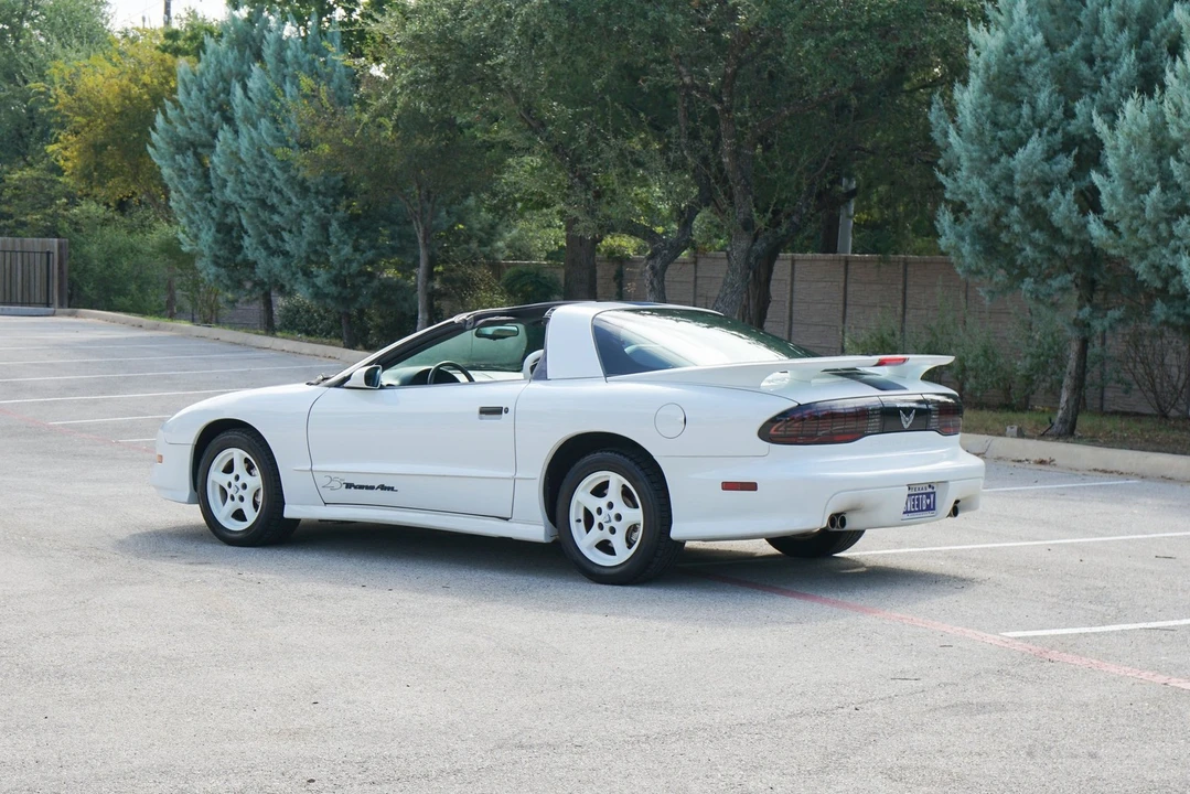 1994 Pontiac Firebird Trans Am 4th Gen - Image 7 of 31