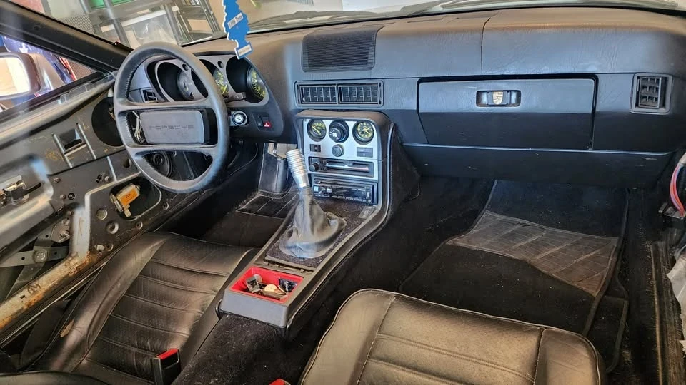 1994 Porsche 944 - Image 2 of 7