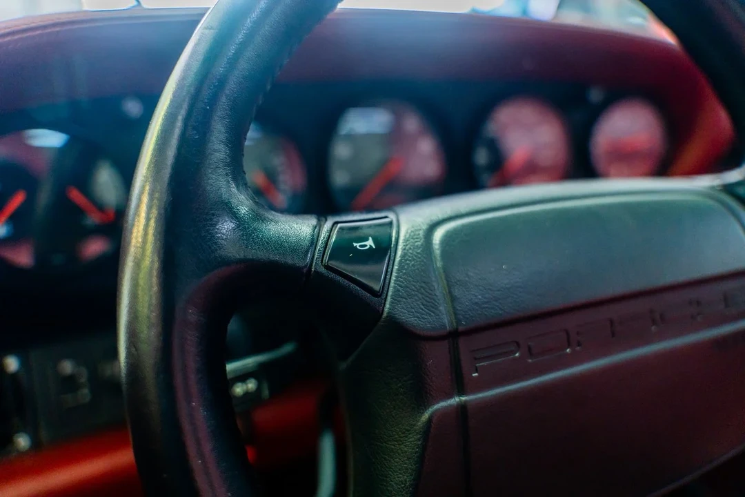 1994 Porsche 964 Turbo - Image 21 of 31
