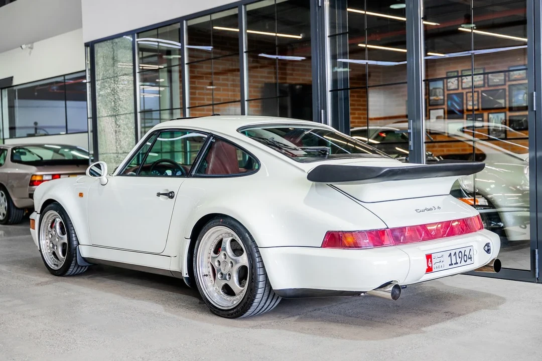 1994 Porsche 964 Turbo - Image 8 of 31