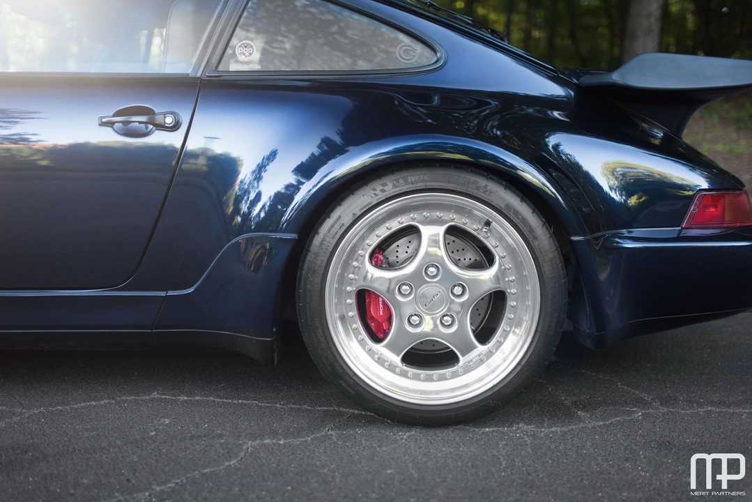 1994 Porsche 964 Turbo - Image 9 of 31