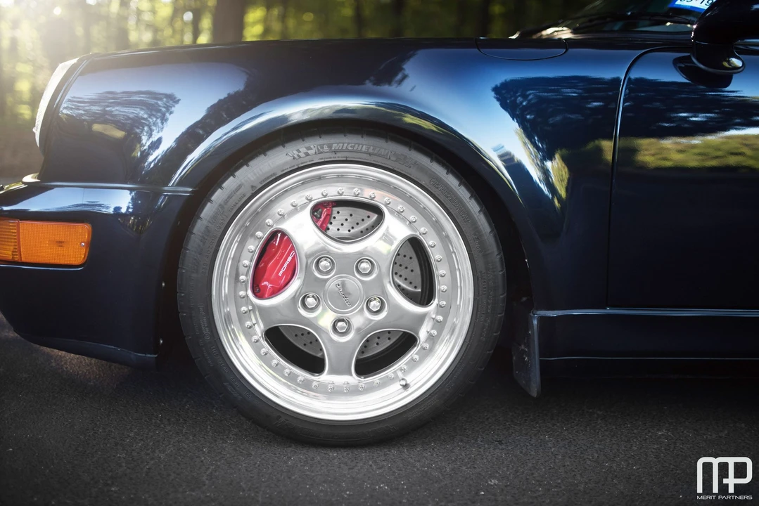 1994 Porsche 964 Turbo - Image 8 of 31