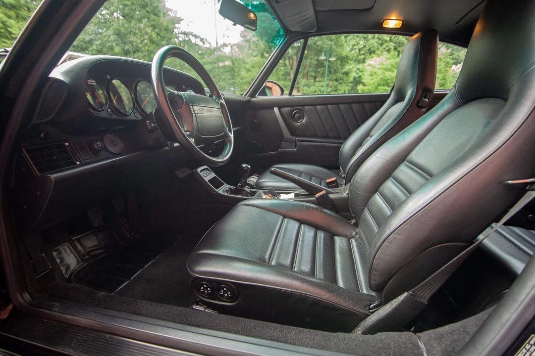 1994 Porsche 964 Turbo - Image 9 of 16