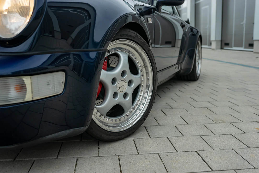 1994 Porsche 964 Turbo - Image 10 of 31