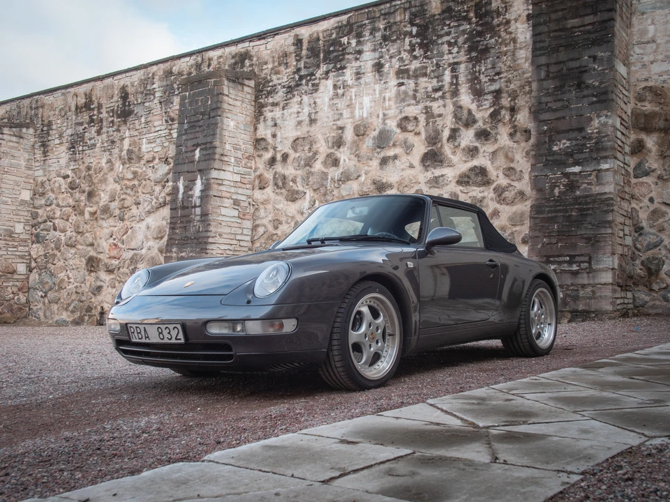 1994 Porsche 993 Carrera - Image 8 of 31