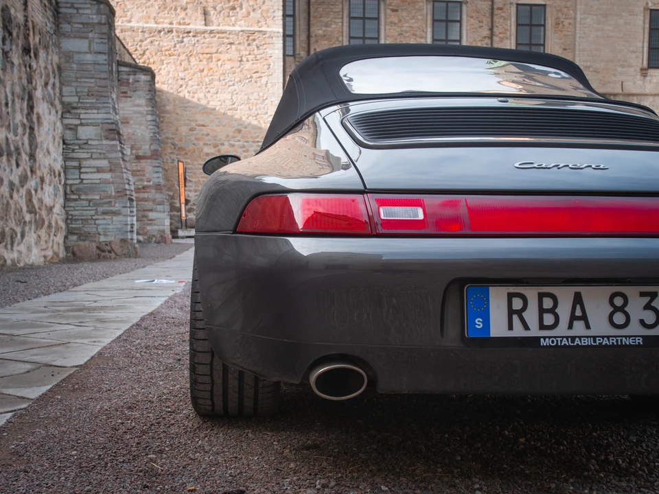 1994 Porsche 993 Carrera - Image 28 of 31