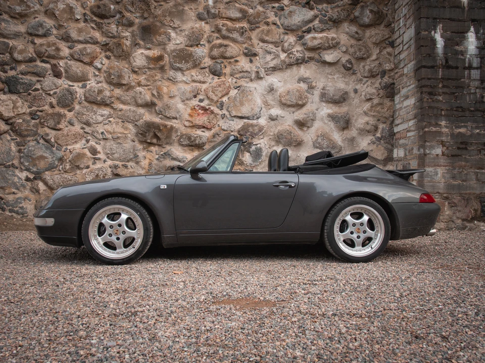1994 Porsche 993 Carrera - Image 11 of 31