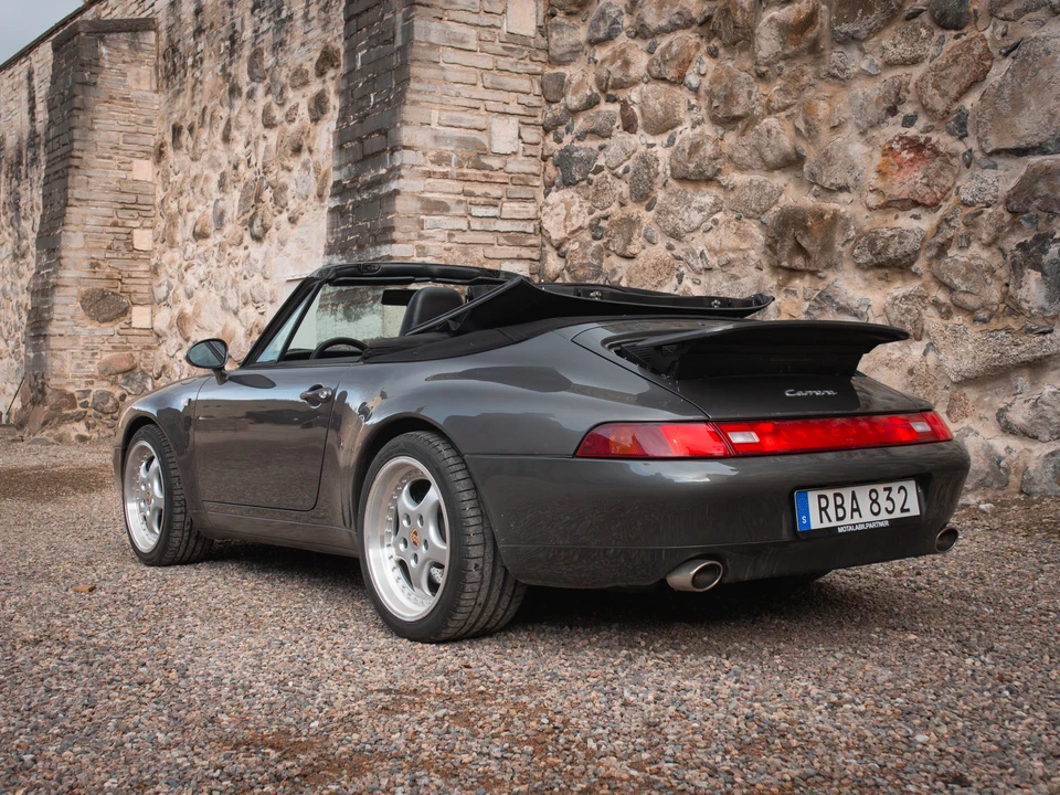 1994 Porsche 993 Carrera - Image 12 of 31