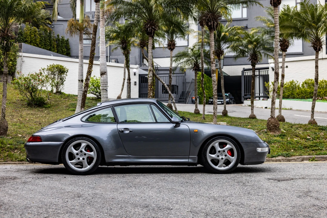 1994 Porsche 993 Carrera - Image 10 of 31