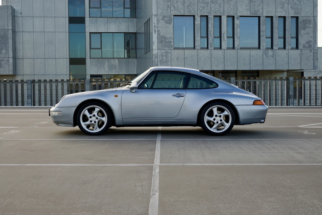 1994 Porsche 993 Carrera - Image 8 of 31
