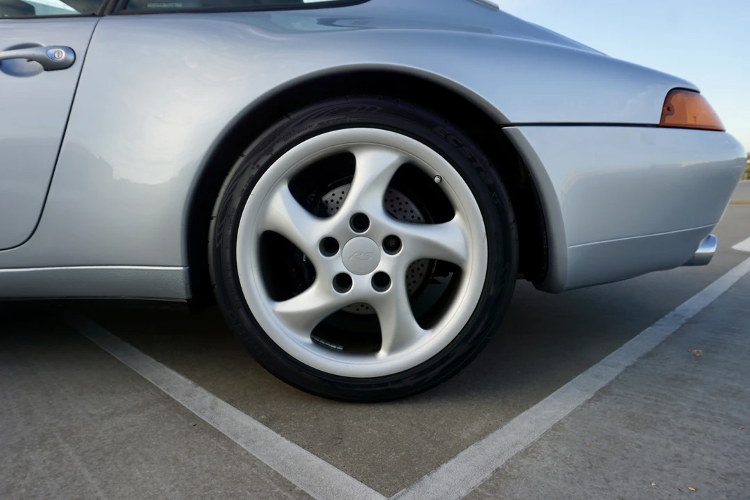 1994 Porsche 993 Carrera - Image 25 of 31