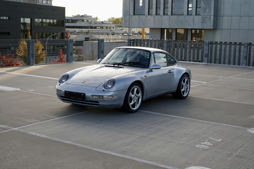 1994 Porsche 993 Carrera - Image 9 of 31