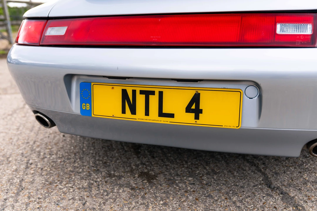 1994 Porsche 993 Carrera - Image 25 of 31