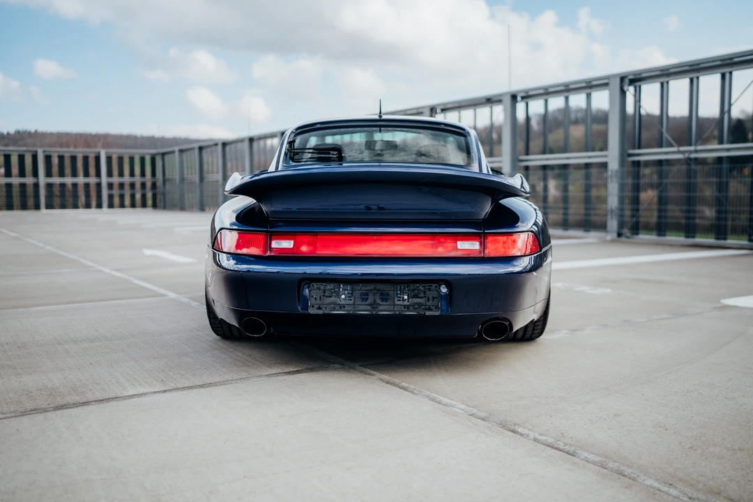 1994 Porsche 993 Carrera - Image 6 of 31
