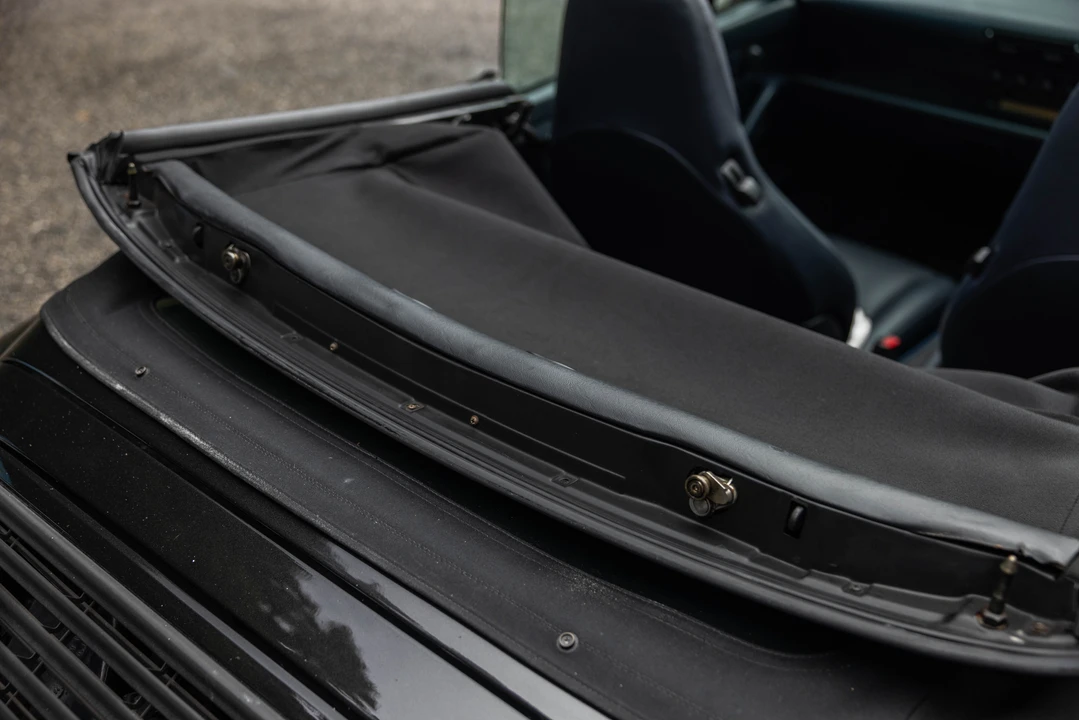 1994 Porsche 964 Carrera - Image 30 of 31