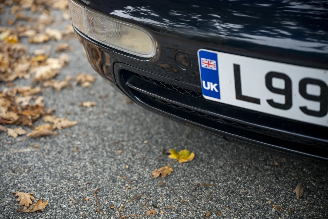 1994 Porsche 993 Carrera - Image 24 of 31