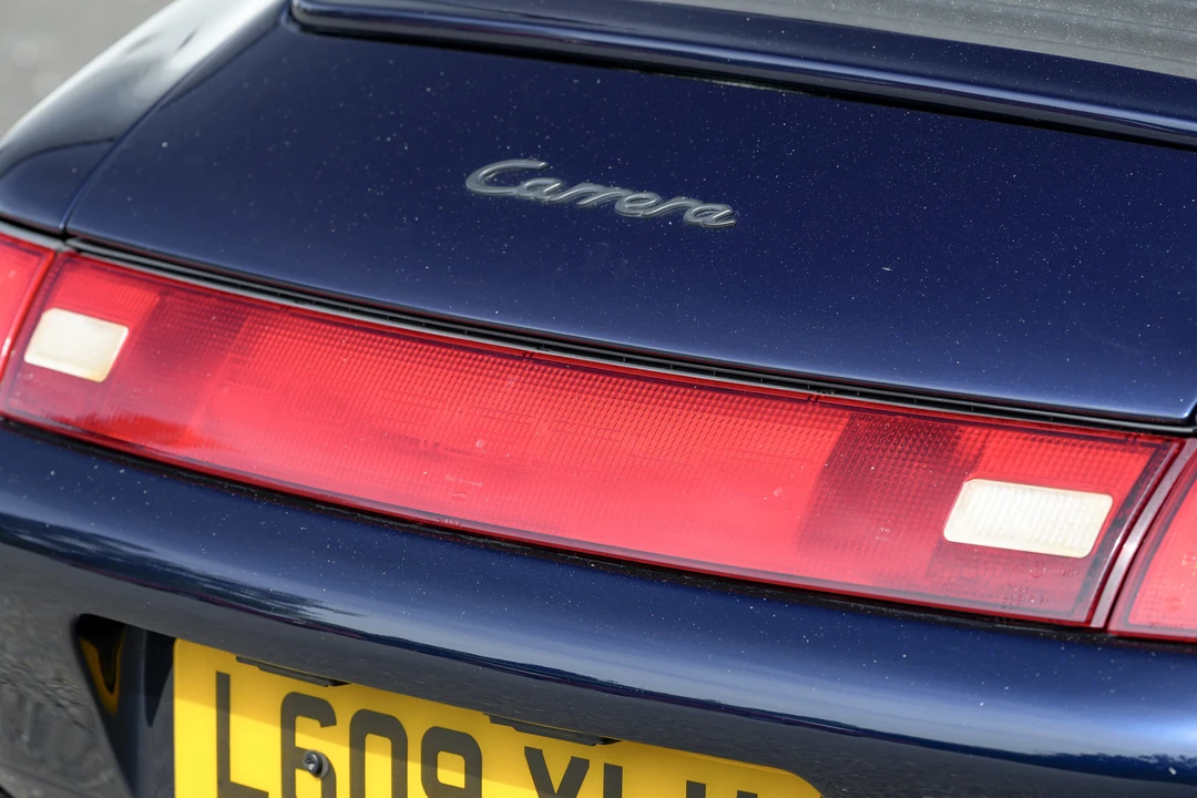 1994 Porsche 964 Carrera - Image 24 of 31