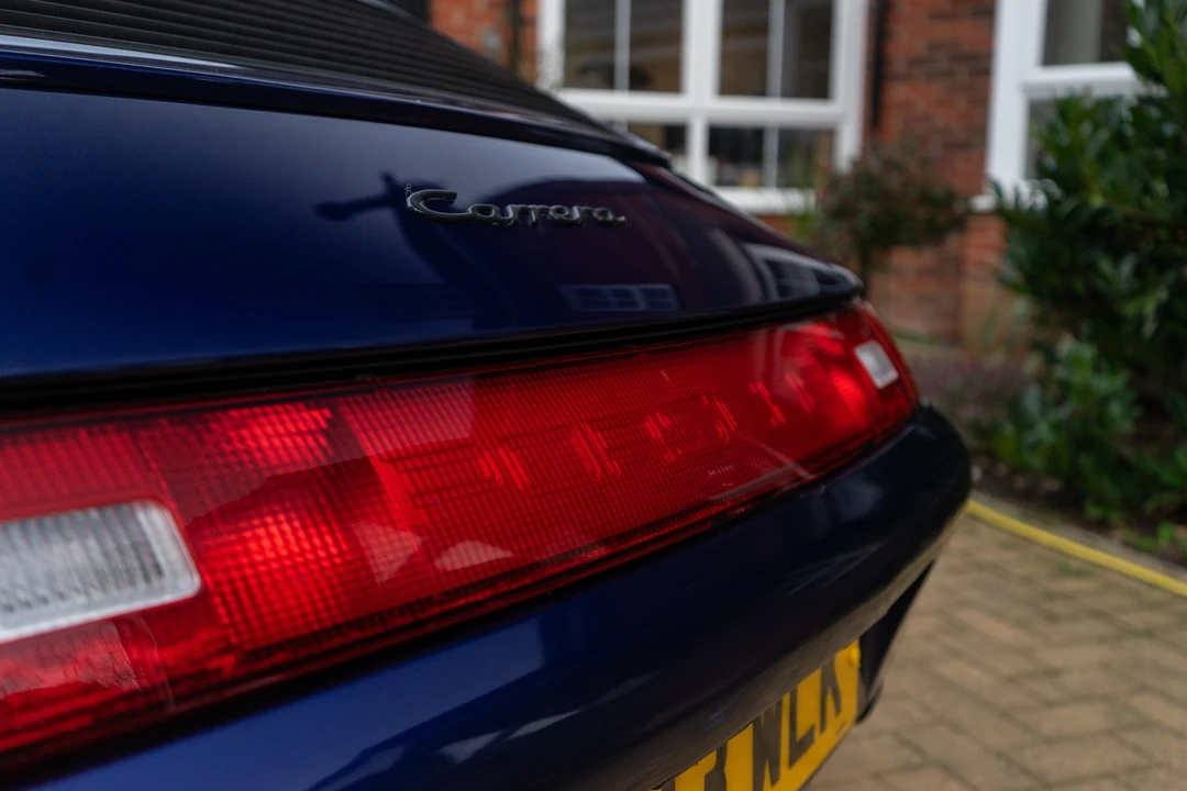 1994 Porsche 993 Carrera - Image 25 of 31