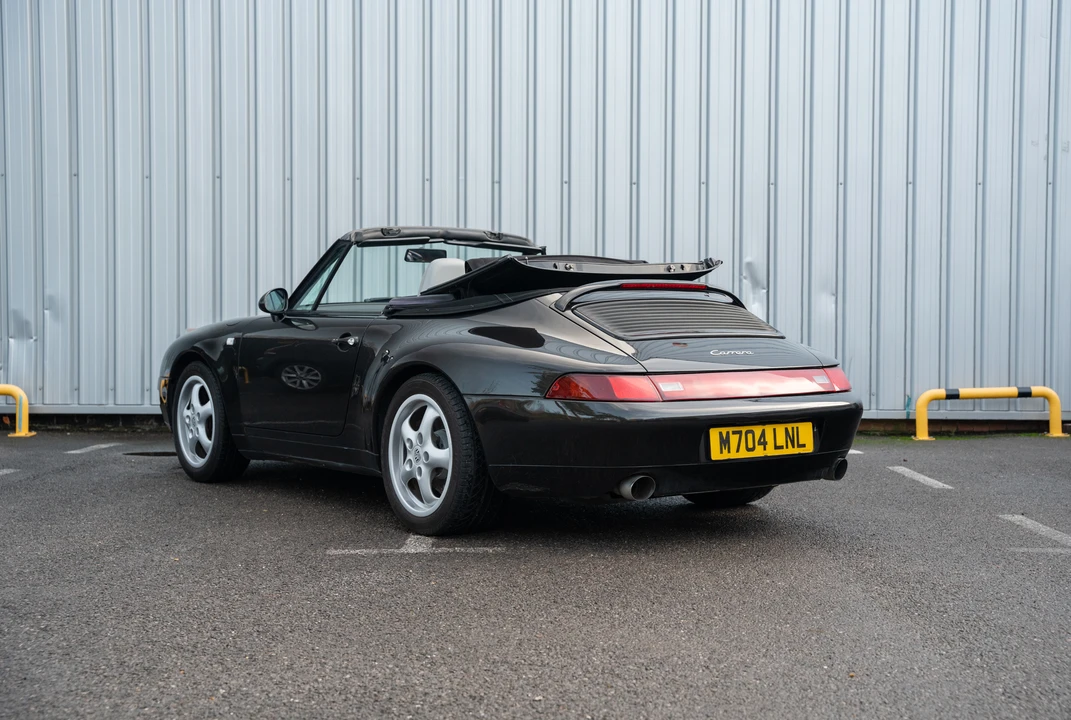 1994 Porsche 993 Carrera - Image 13 of 31