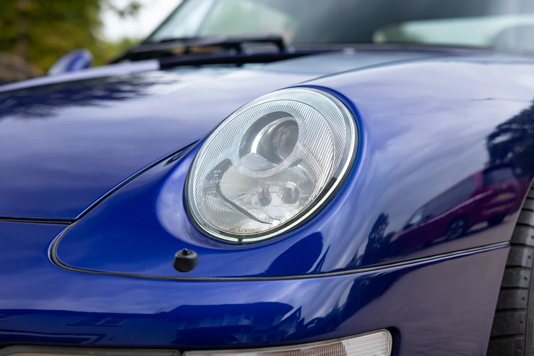 1994 Porsche 993 Carrera - Image 13 of 31