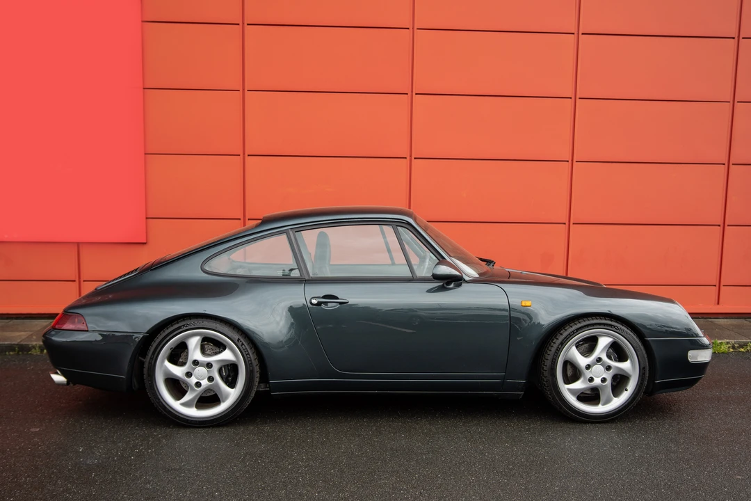 1994 Porsche 993 Carrera - Image 8 of 31