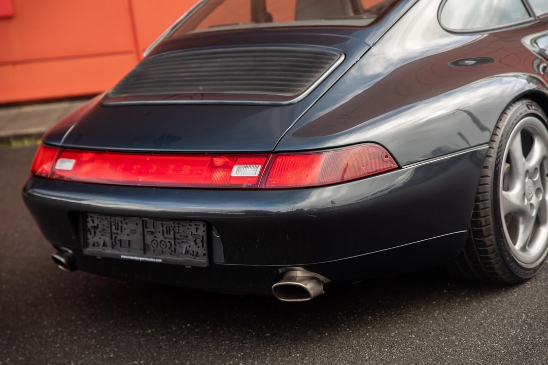 1994 Porsche 993 Carrera - Image 28 of 31