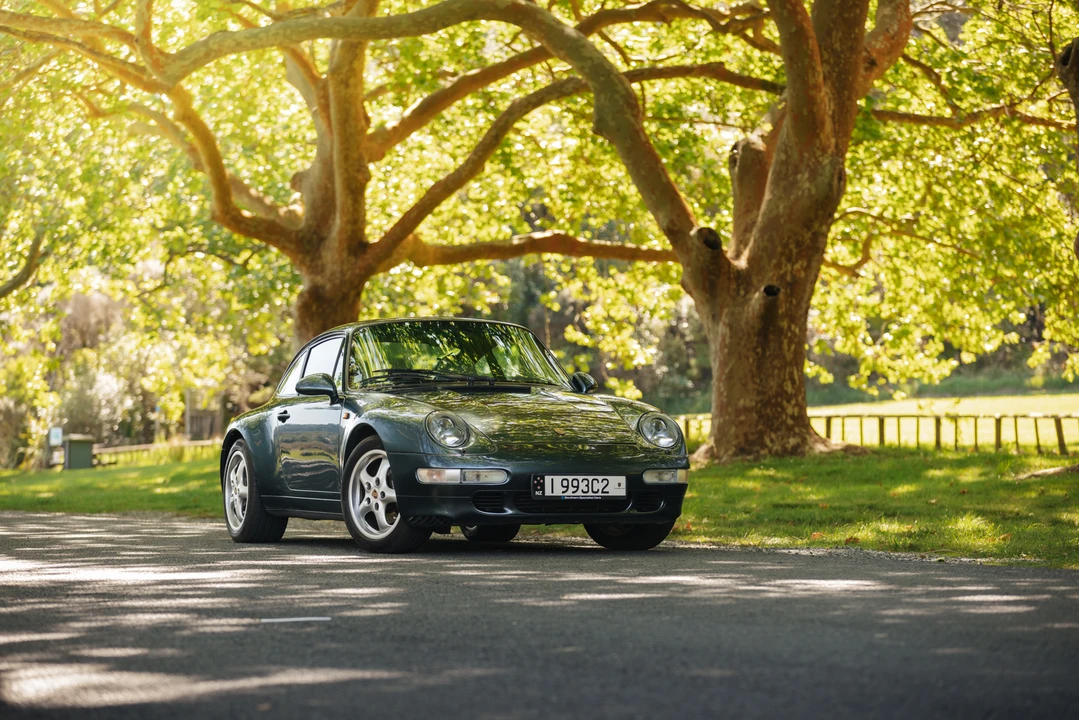 1994 Porsche 993 Carrera - Image 10 of 31