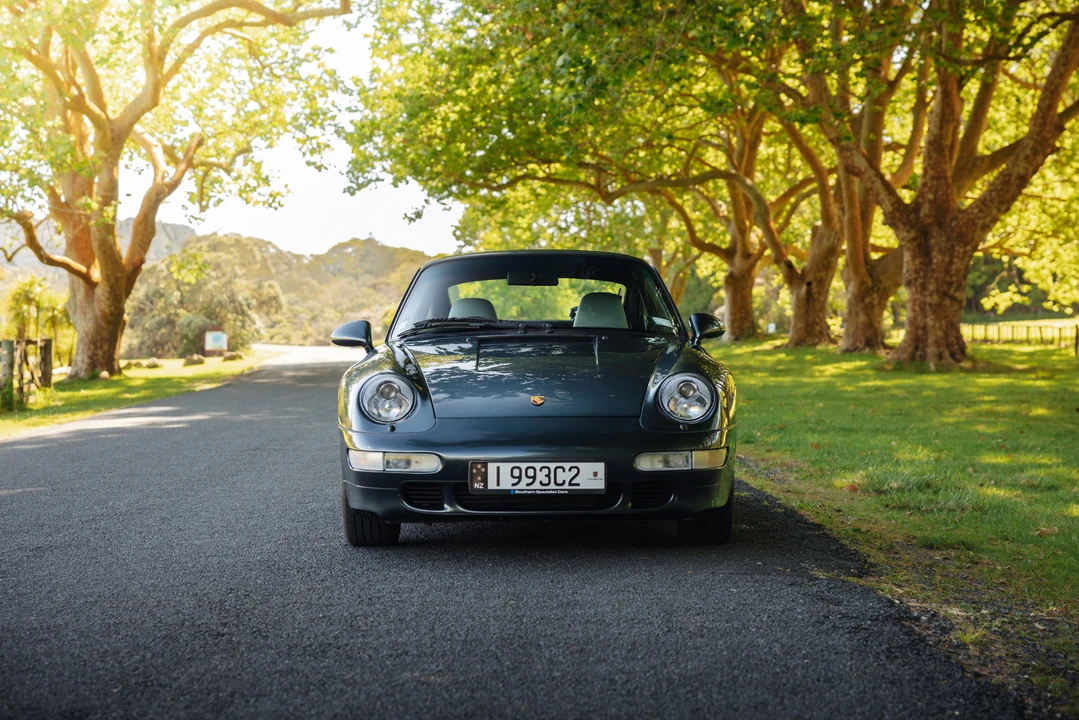 1994 Porsche 993 Carrera - Image 2 of 31