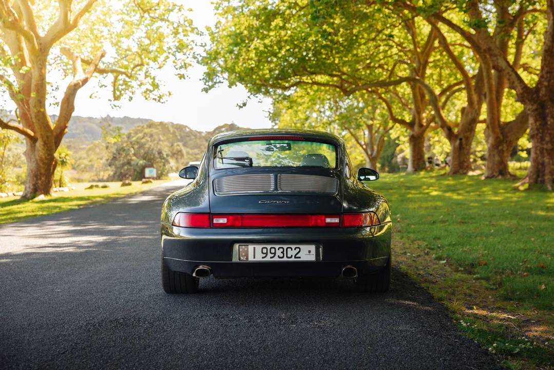 1994 Porsche 993 Carrera - Image 6 of 31