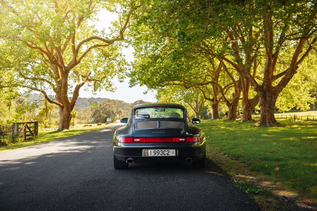 1994 Porsche 993 Carrera - Image 15 of 31